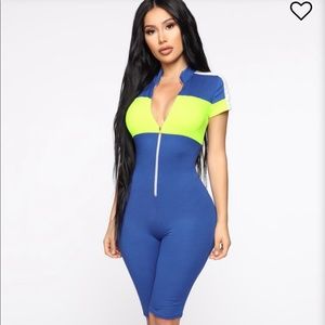 Small/medium Fashion nova athletic body suit